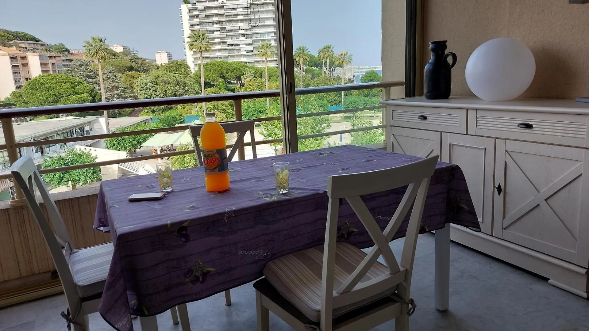 קאן Bocca Baie T2 En Bord De Mer - Axelle Loc Appart